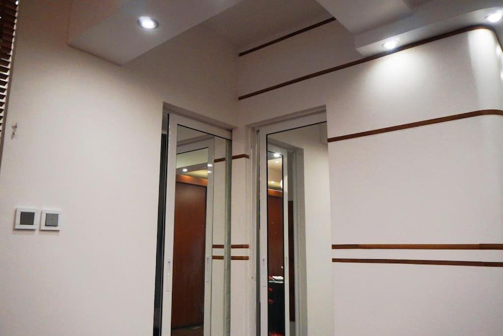 Sofia Zen - On Metro, Ultra Fast Wi-Fi Apartment Luaran gambar